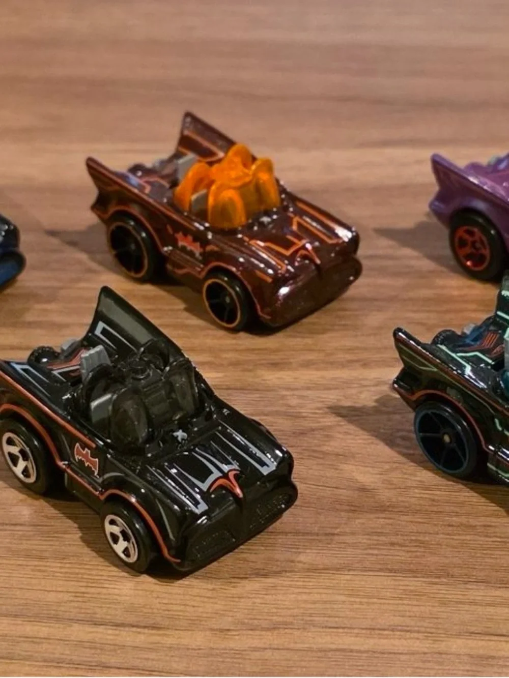 Hot Wheels Tooned Batmobiles 5 total